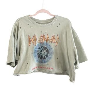 Def Leppard Graphic Tee